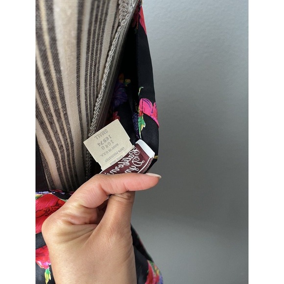 California Dynasty Small 4/6 Silky Floral Black Romper Teddy Bodysuit VTG 80s - Picture 6 of 9